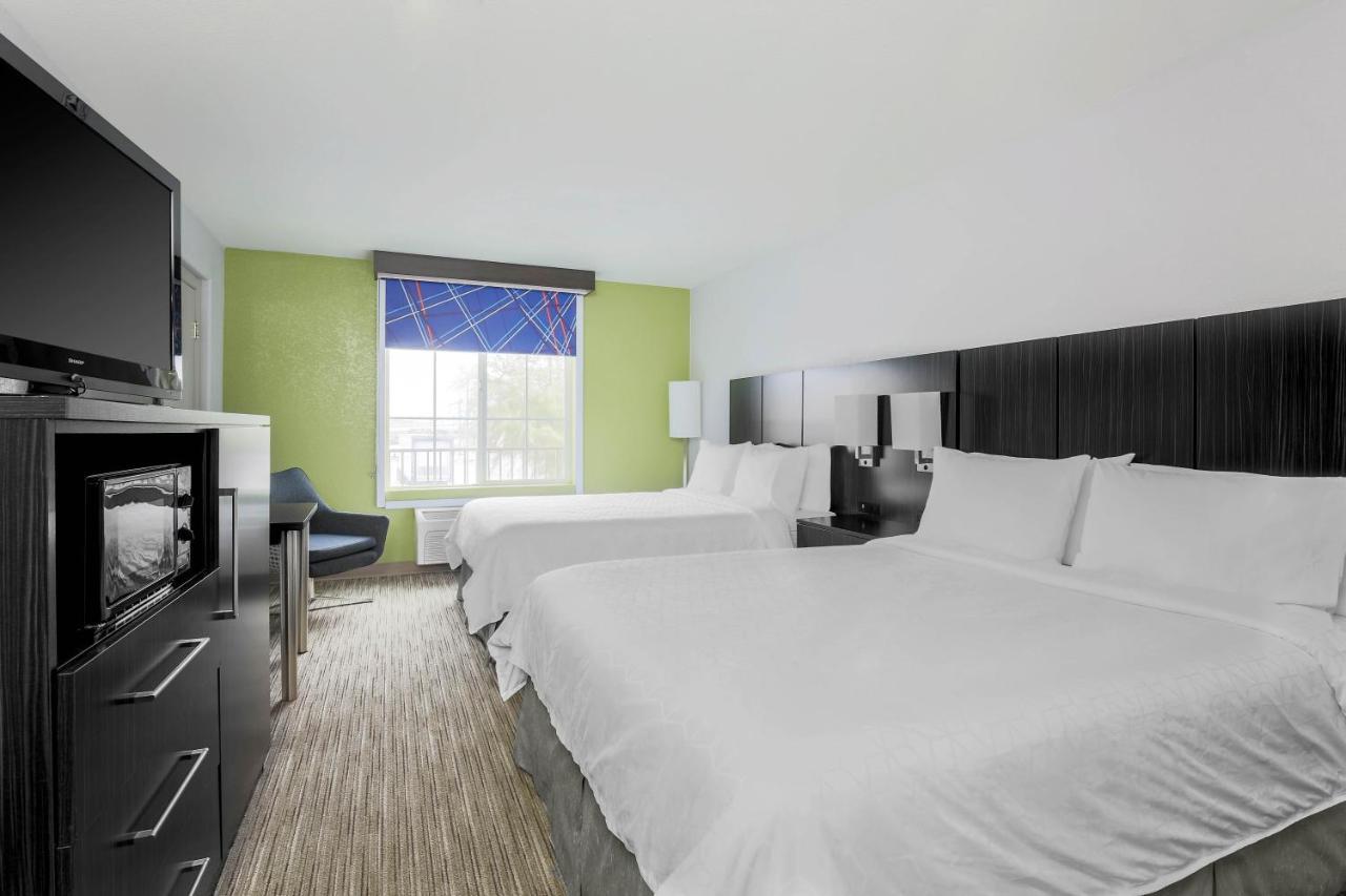 Holiday Inn Express Lancaster, An Ihg Hotel Εξωτερικό φωτογραφία