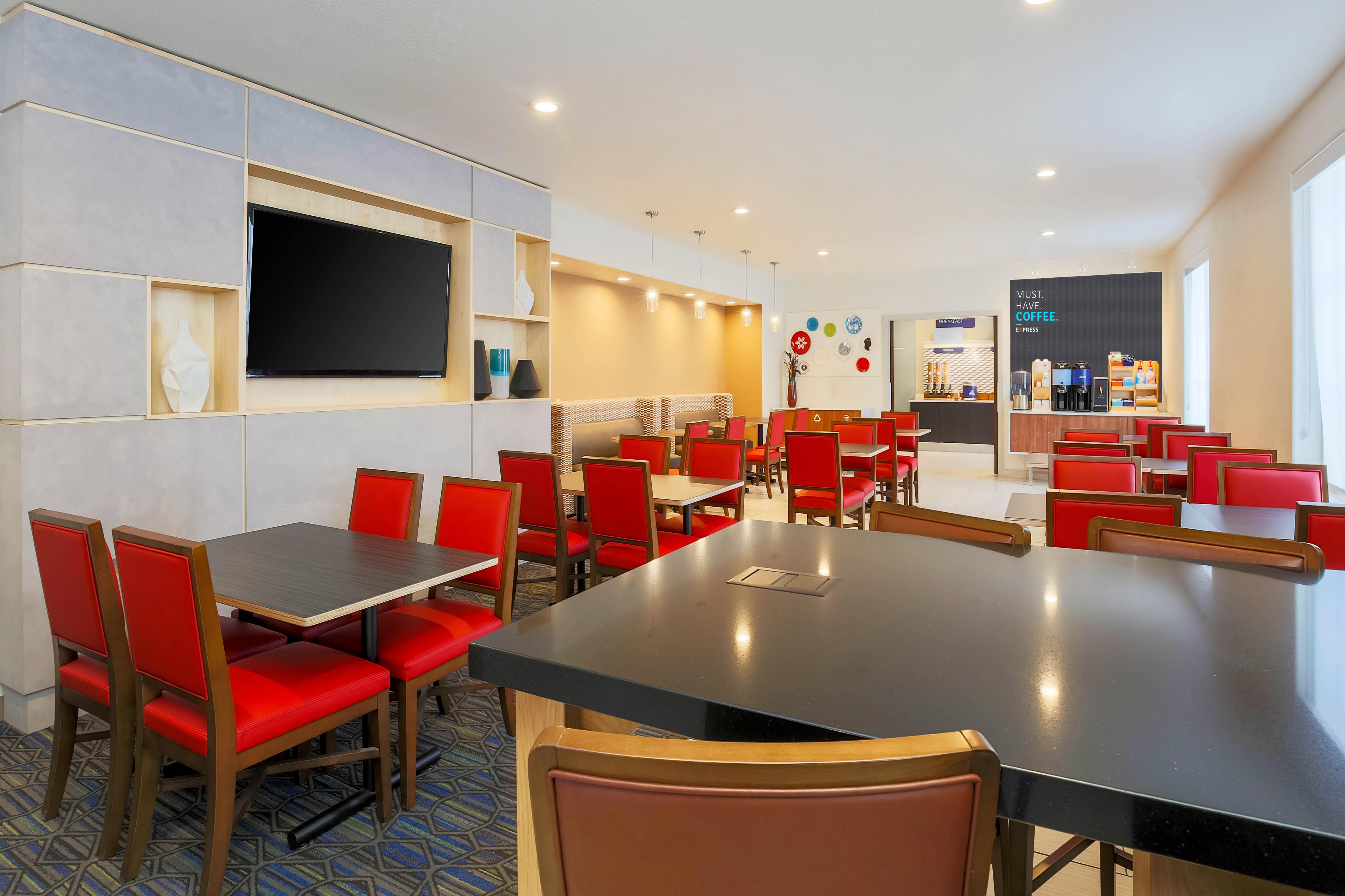 Holiday Inn Express Lancaster, An Ihg Hotel Εξωτερικό φωτογραφία