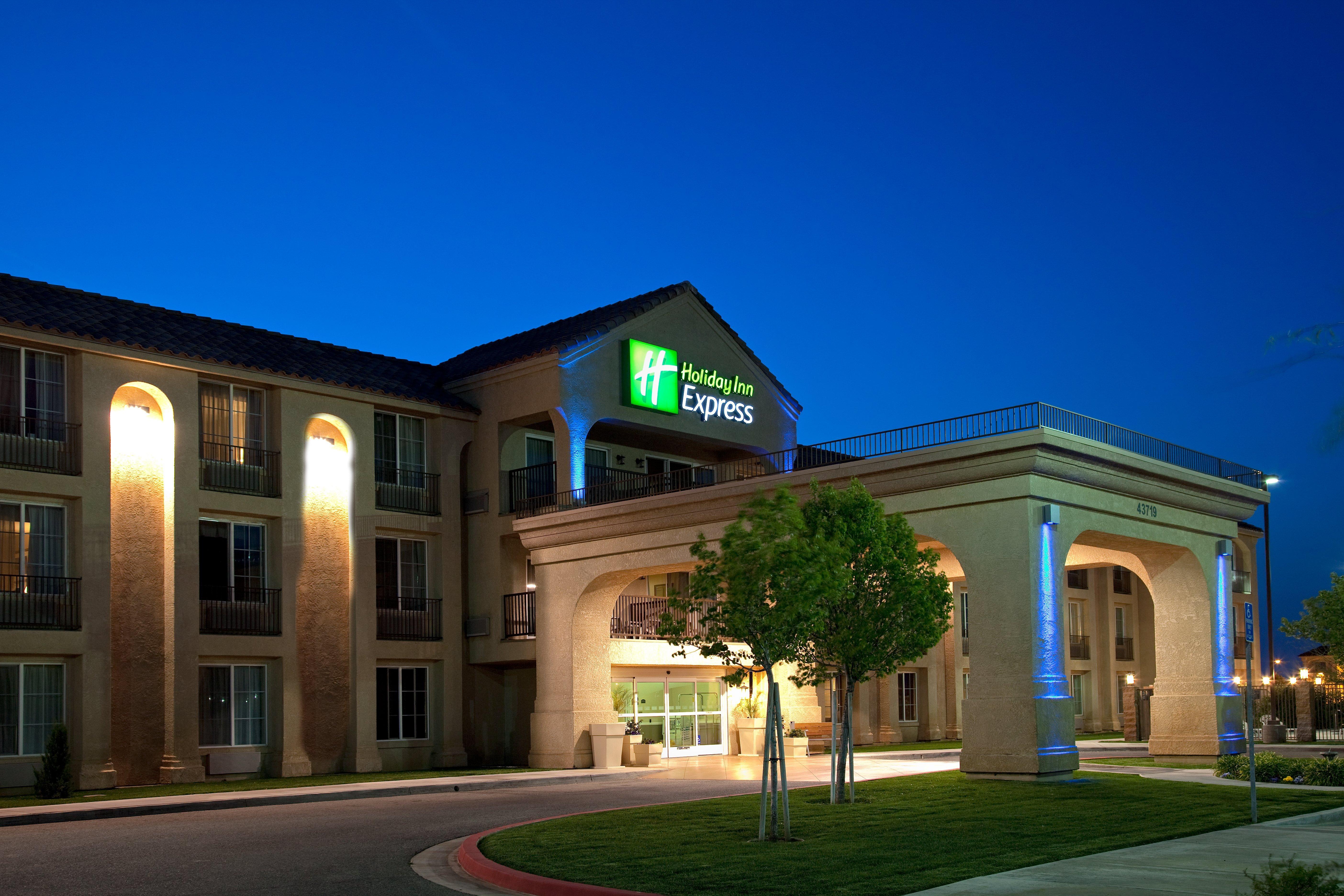 Holiday Inn Express Lancaster, An Ihg Hotel Εξωτερικό φωτογραφία